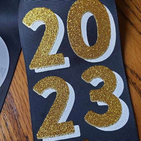 Class of 2023 Hair Bow / Hair Clip - Picture 2 of 3